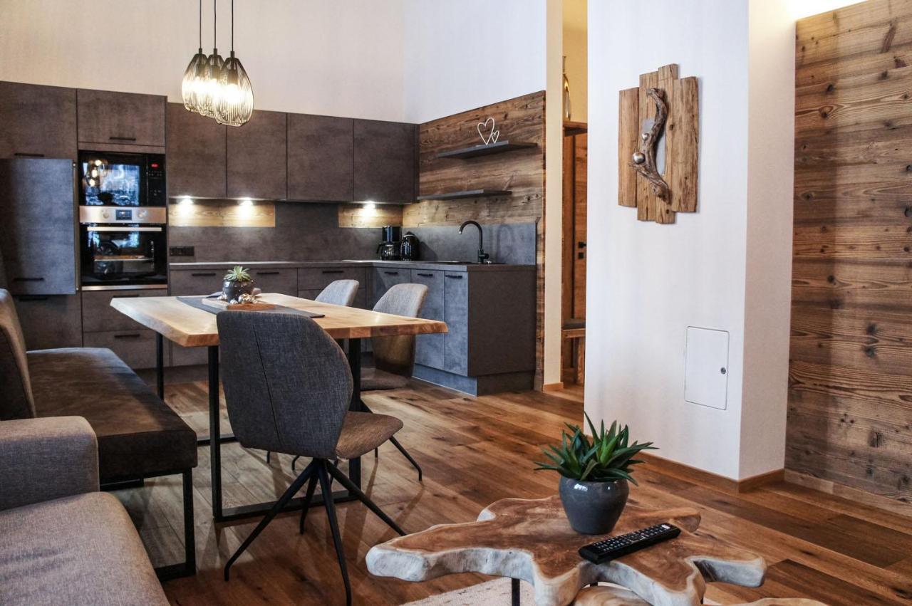 Zeitfrei Chalet Apartments Fieberbrunn Kültér fotó